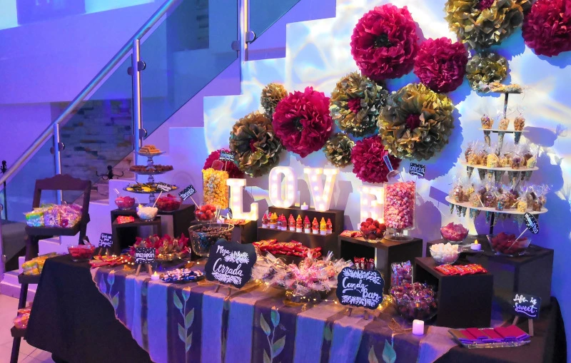 Party Hills Lounge — capacidad del salón